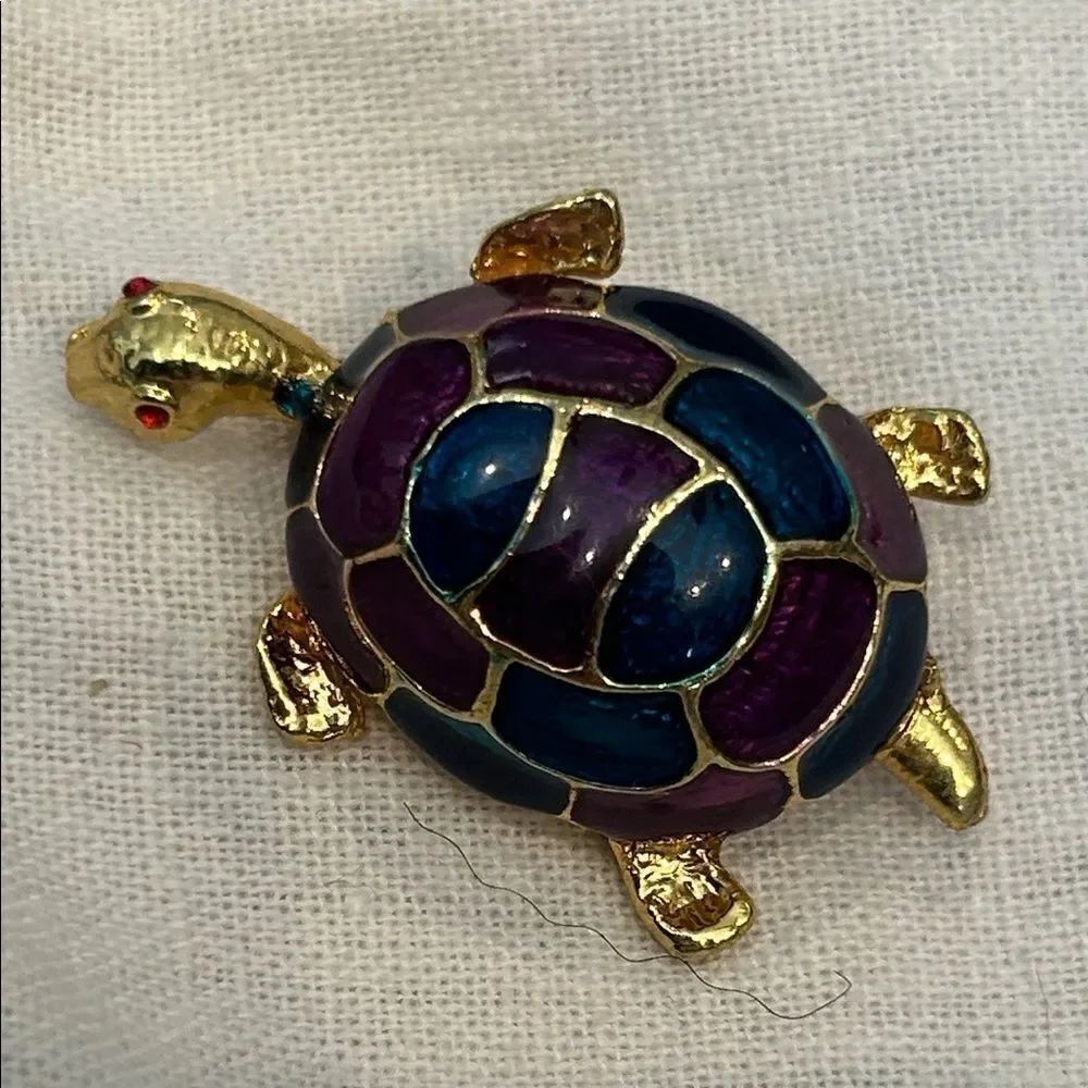 Vintage enamel Colorful Turtle Brooch